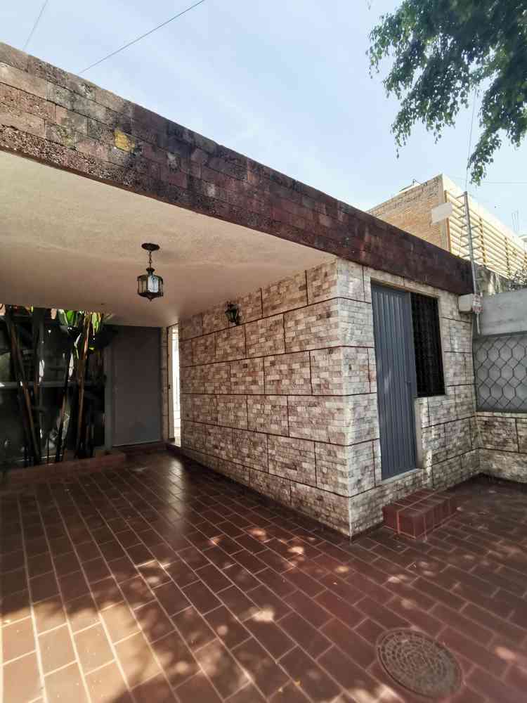 casa en renta calle bogota providencia seccion guadalajara jalisco pkgkNIv